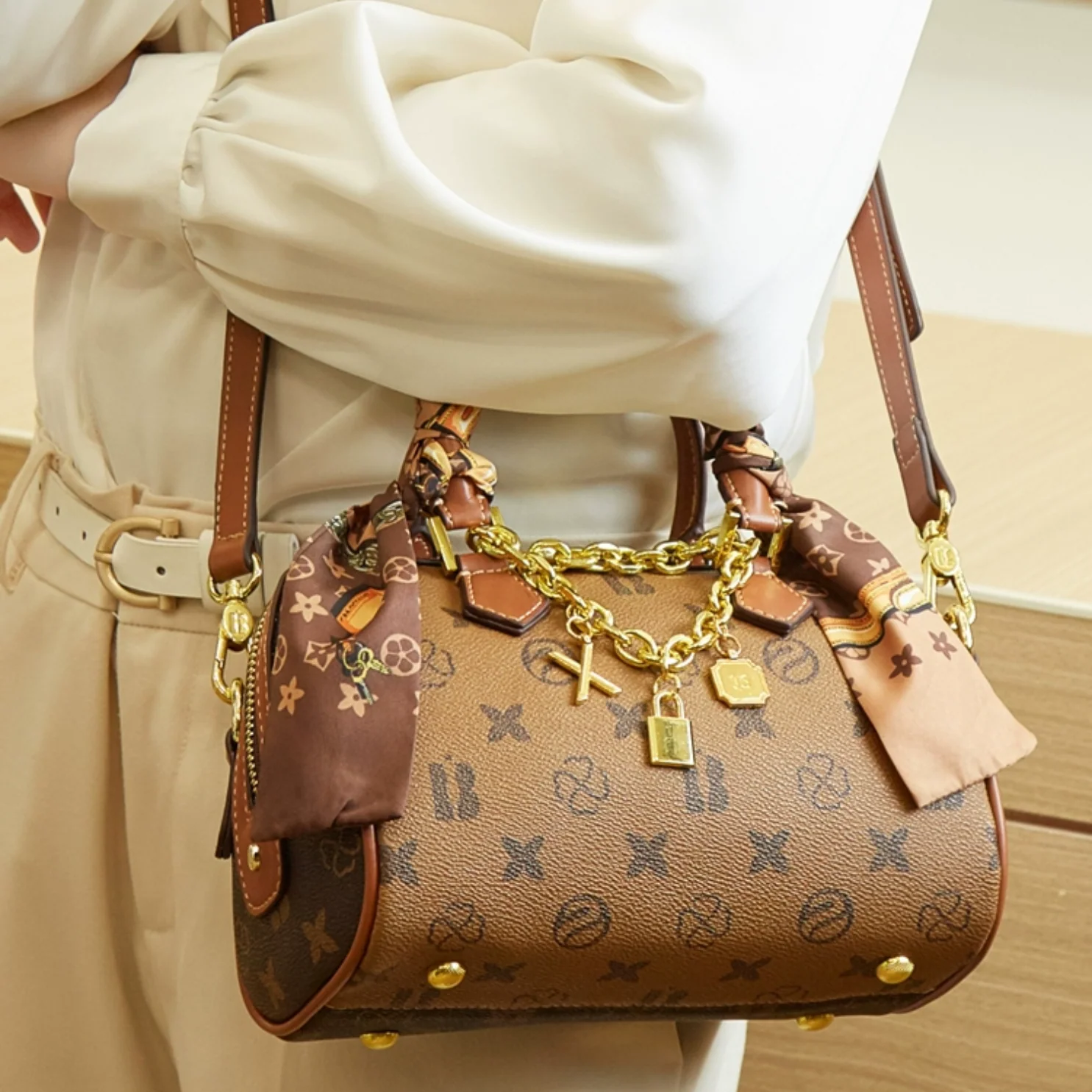 Bolsa de Luxo em Couro Genuíno Charlotte - Image 3
