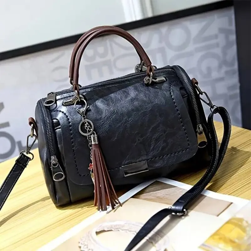 Bolsa Feminina de Couro Genuino - Safira Hernandes - Image 12