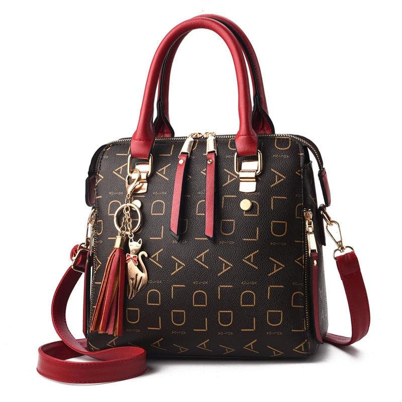 Bolsa Feminina em Couro Genuino - Pure Luxury by Lina + Chaveiro de Brinde - Image 11