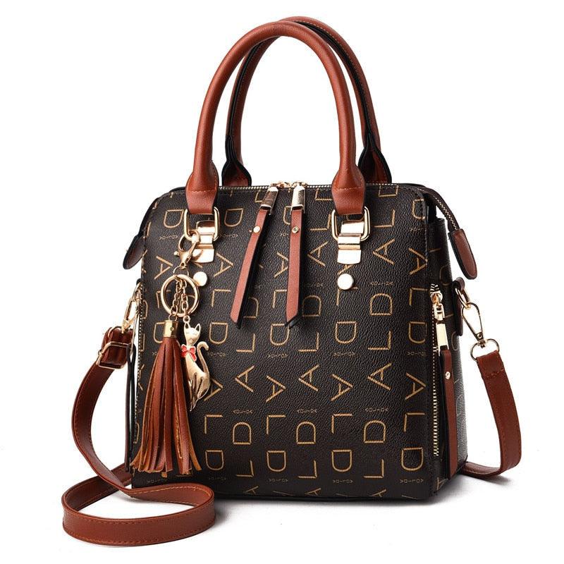 Bolsa Feminina em Couro Genuino - Pure Luxury by Lina + Chaveiro de Brinde - Image 7