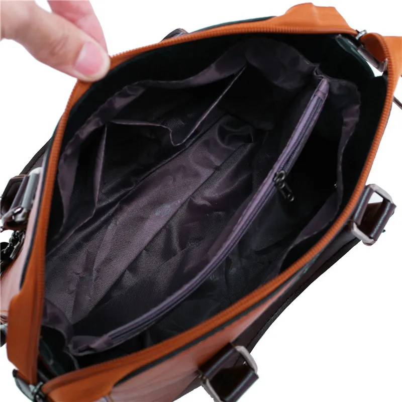 Kit Premium em Couro Genuino - Bolsa + Carteira + Carteira de Mão + Necessaire de Brinde - Image 10