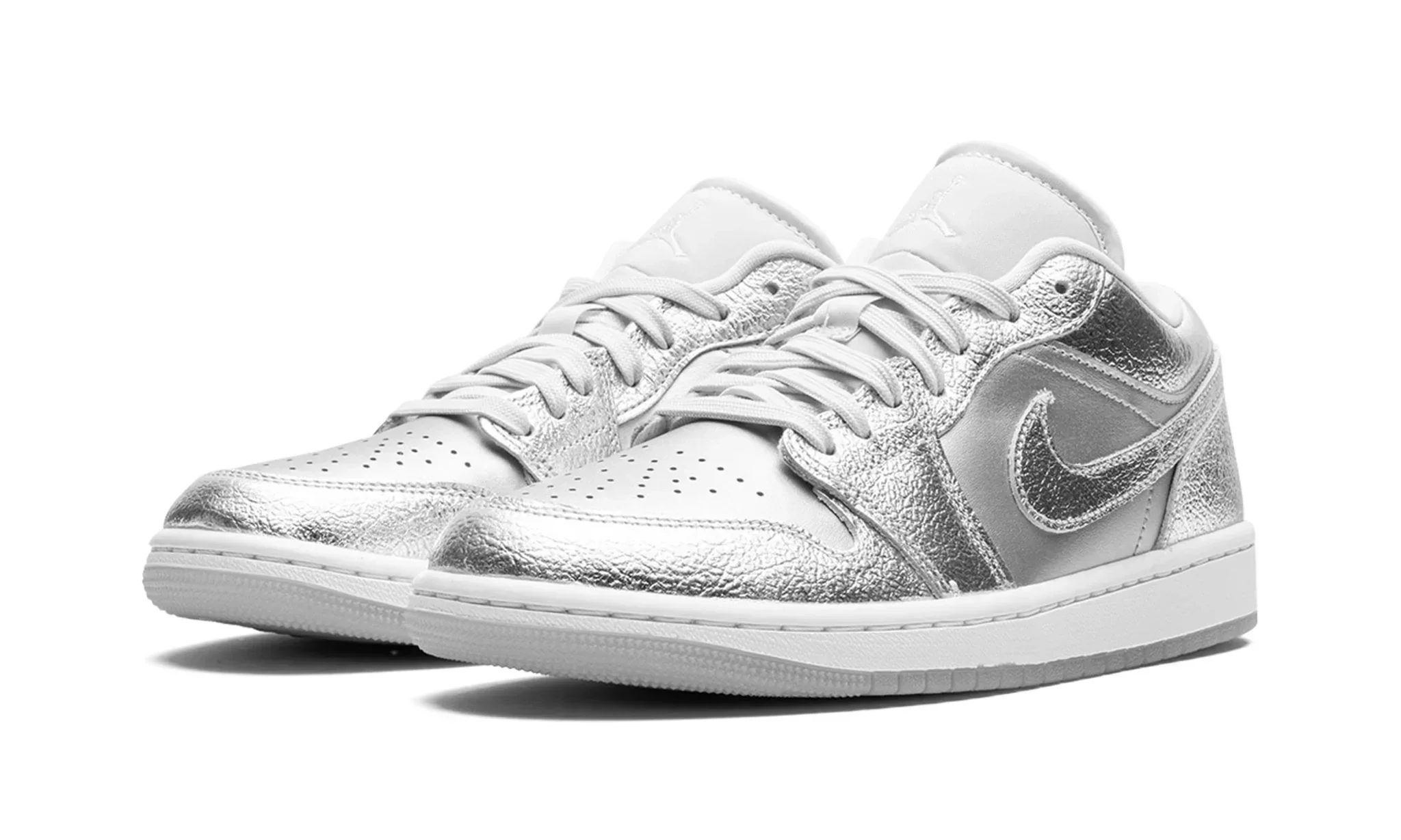 Tênis Air Jordan 1 Low Feminino "Metallic Silver" Cinza - FN5030-001 - Image 2