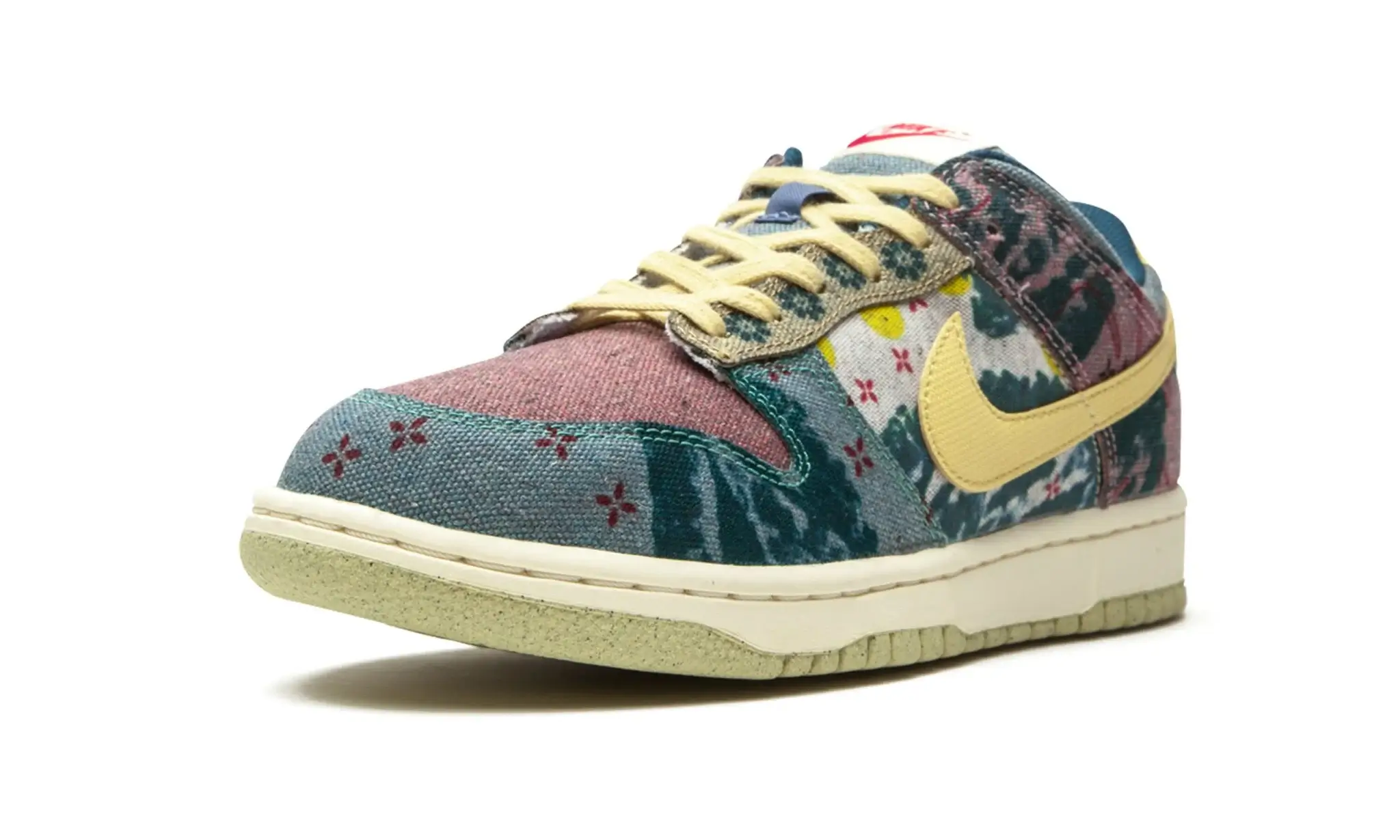 Tênis Nike Dunk Low "Community Garden" Verde / Bordô - CZ9747-900 - Image 4
