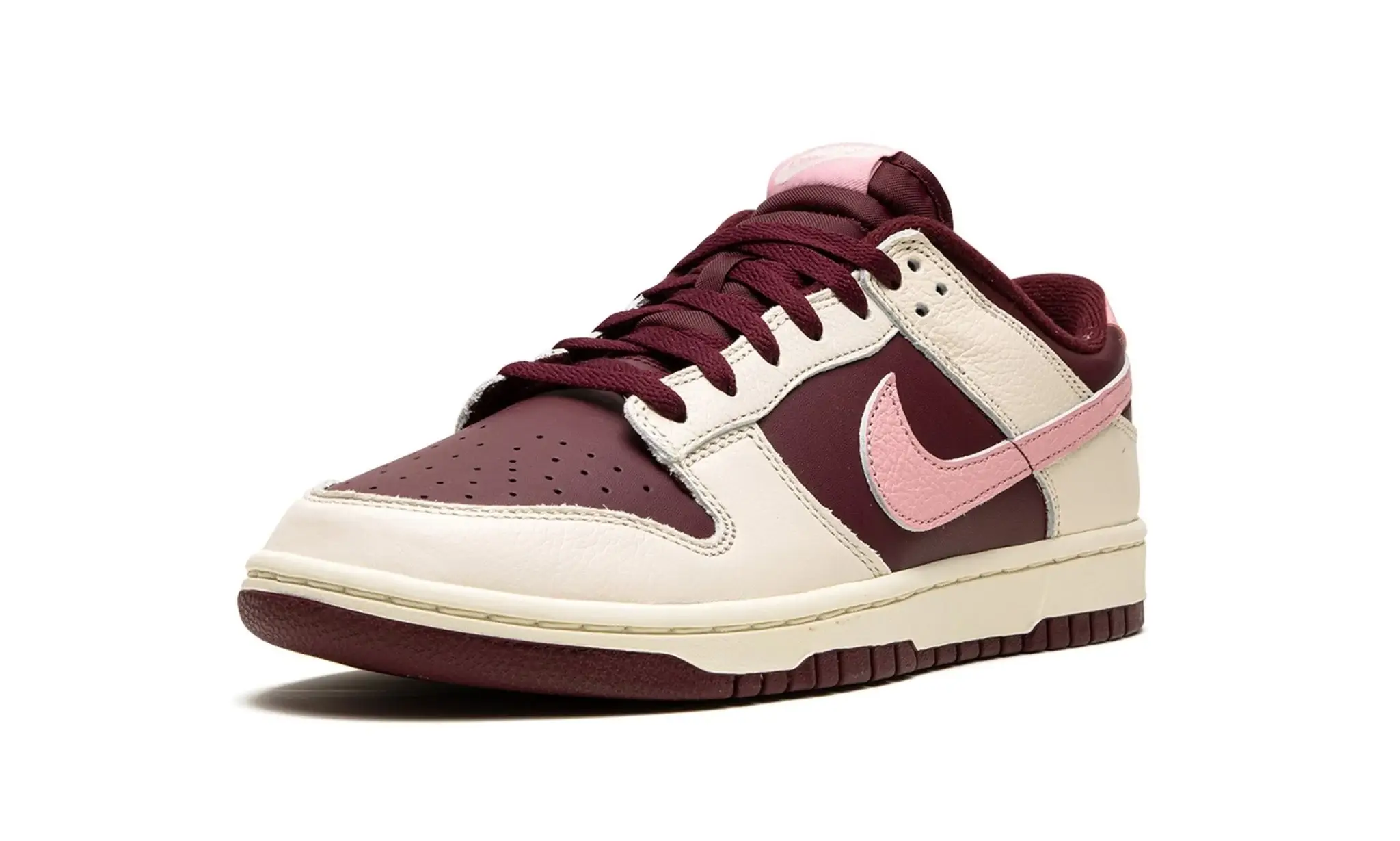 Tênis Nike Dunk Low Feminino "Valentine's Day" Bordô - DR9705-100 - Image 4
