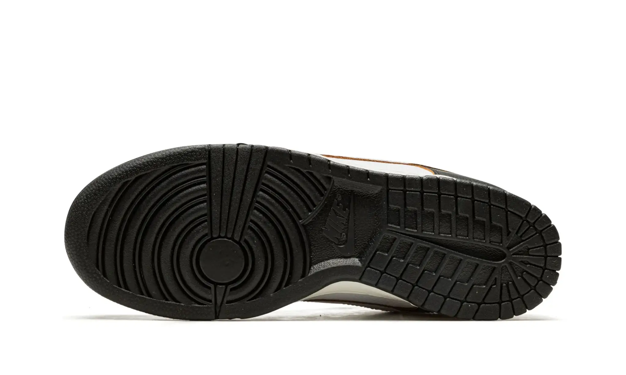 Tênis Nike Dunk Low SB x HUF "San Francisco" Preto / Branco - FD8775-001 - Image 5